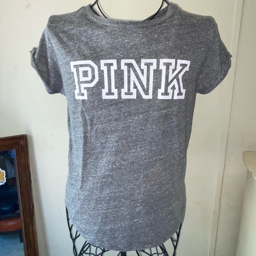 PINK Victoria's Secret Gray Tee with White Logo